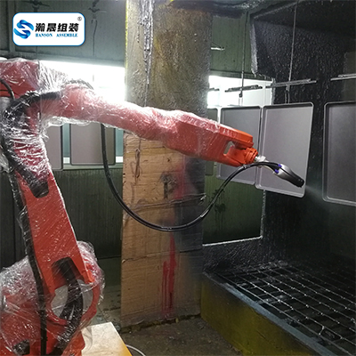 烤盘喷涂机器人案例1.jpg